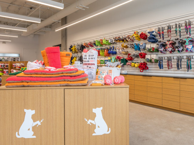 Barkin' Creek at The Village Dallas offers a large assortment of well-curated retail, home, and lifestyle brands to outfit your furry friend for any seasonal need or daily play.